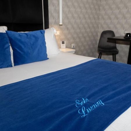 Luna Luxury Bed And Breakfast Наполи Екстериор снимка