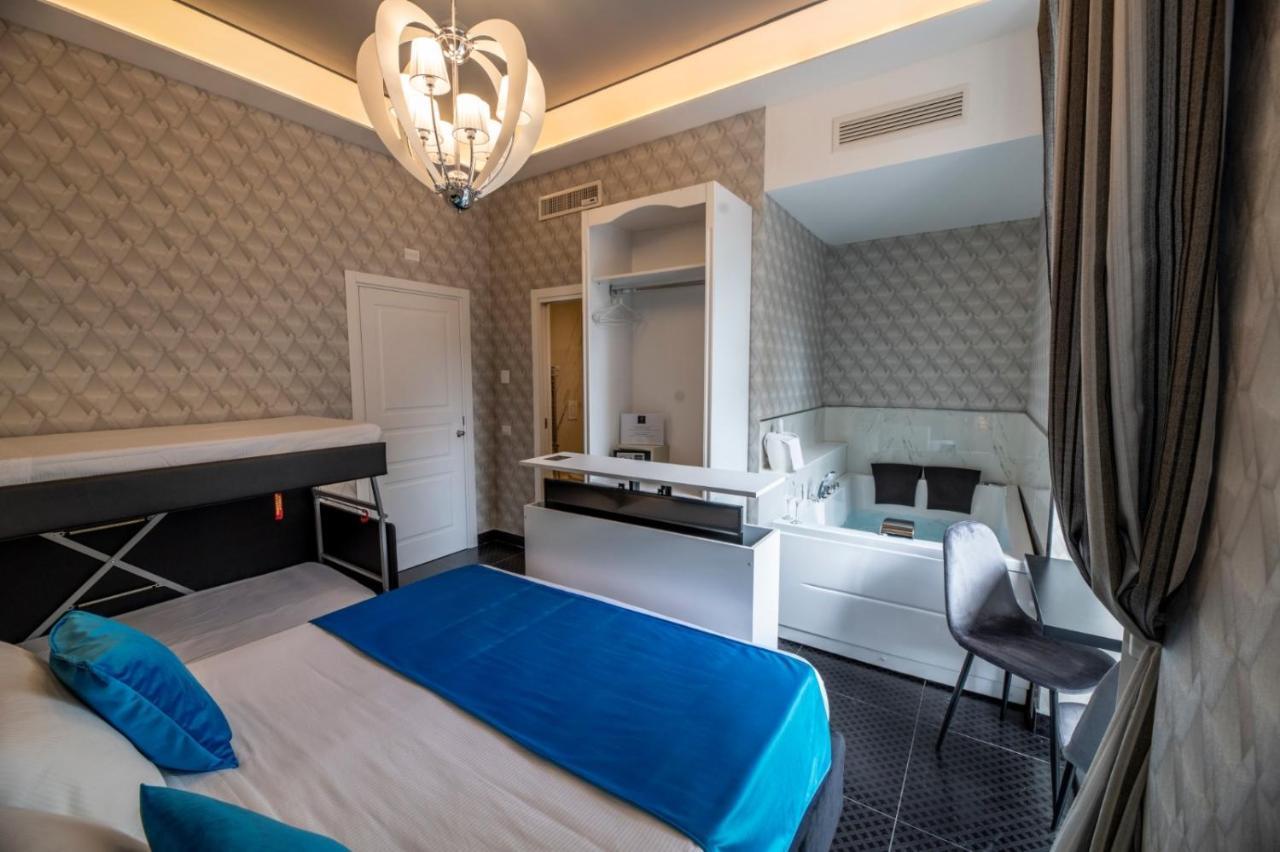 Luna Luxury Bed And Breakfast Наполи Екстериор снимка