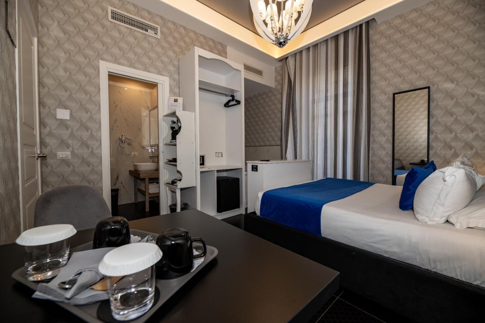 Luna Luxury Bed And Breakfast Наполи Екстериор снимка